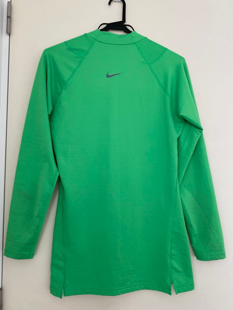 浦和レッズ　支給品練習着　ピステ　ハーフパンツ　おまけインナー付