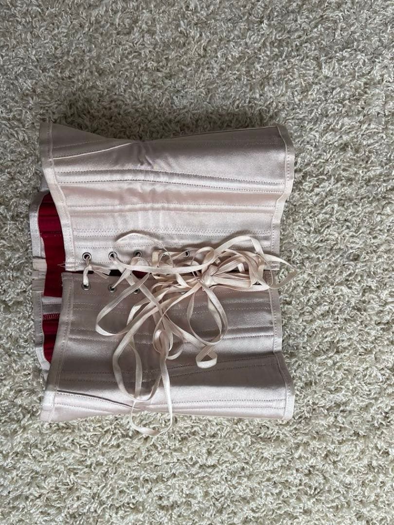 元鈴木さん コルセット キンバリー