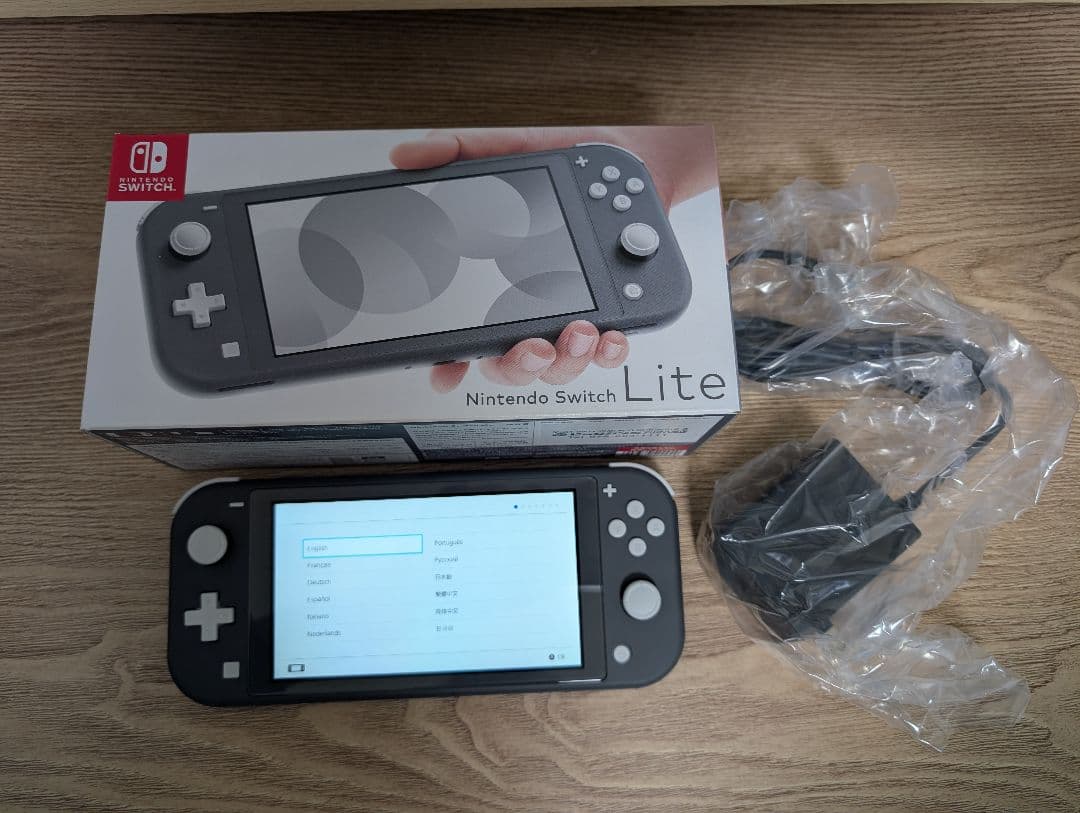 【美品】Nintendo Switch Lite ニンテンドースイッチライト