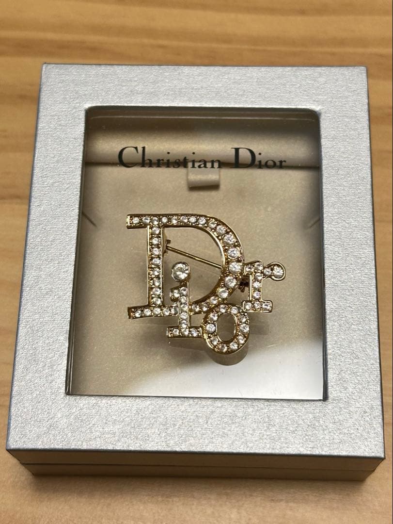 ChristianDior ロゴ ブローチ コサージュ ライトストーン ゴールド