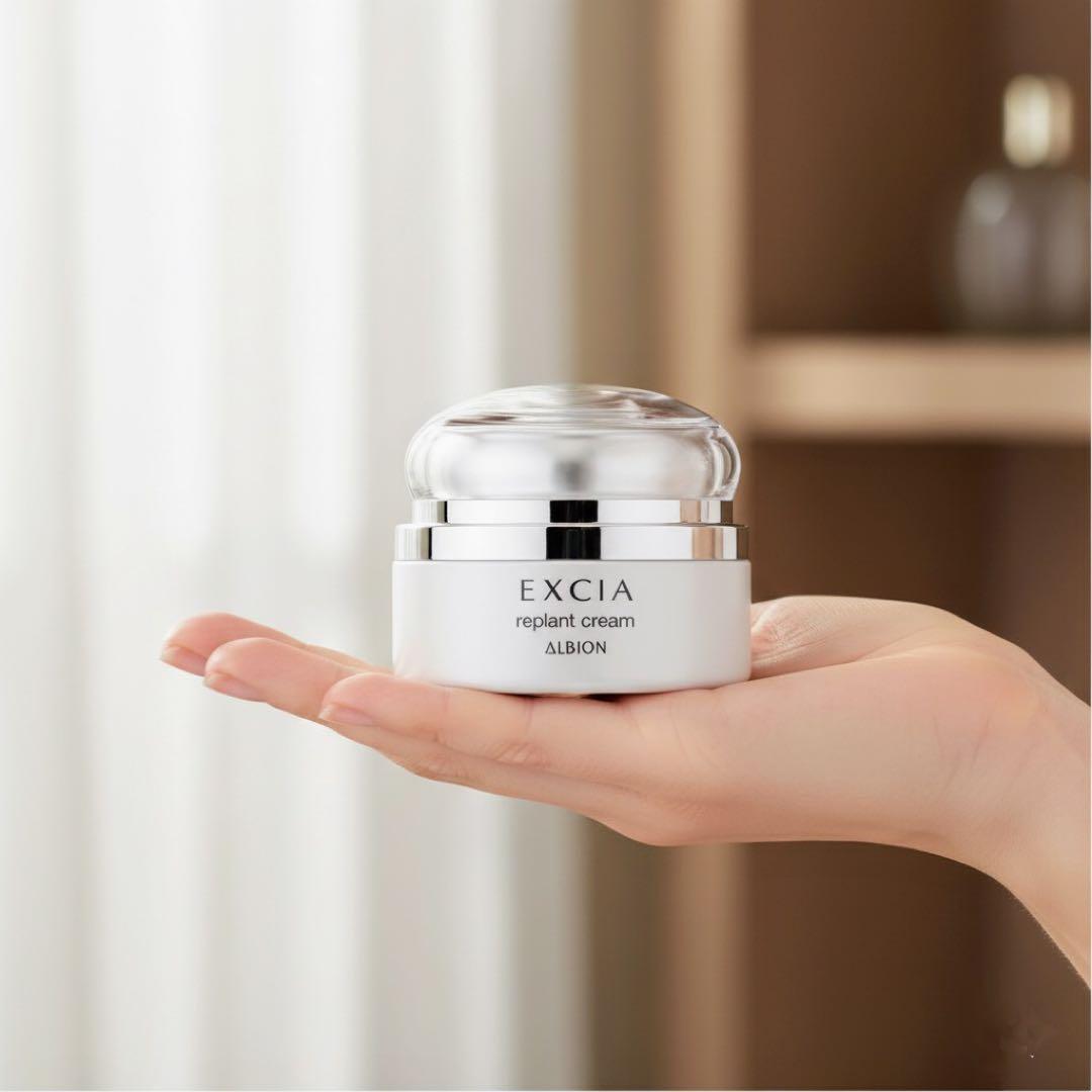 新品　エクシア リプラント クリーム レフィル 30g ¥21,450（税込）