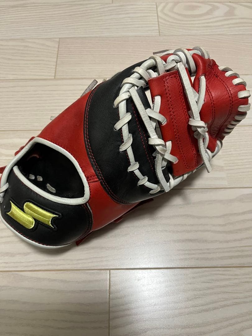 軟式グローブ　大人用　ファーストミット　SSK エスエスケー　レッド　ブラック