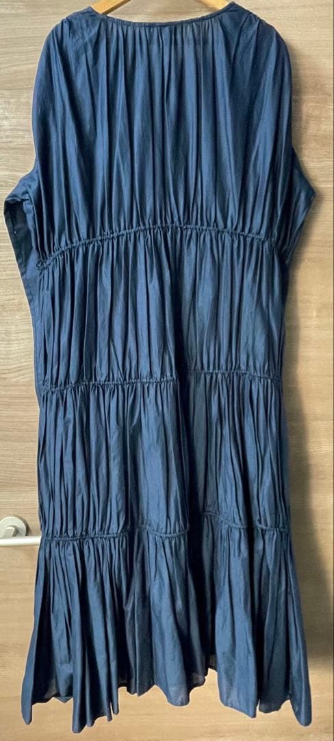 【超美品】Merlette マーレット　ネイビー Vネック　ロングワンピース