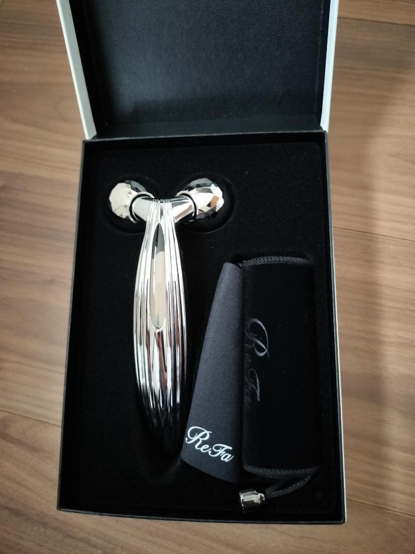 【未使用】ReFa 美顔ローラー シルバー