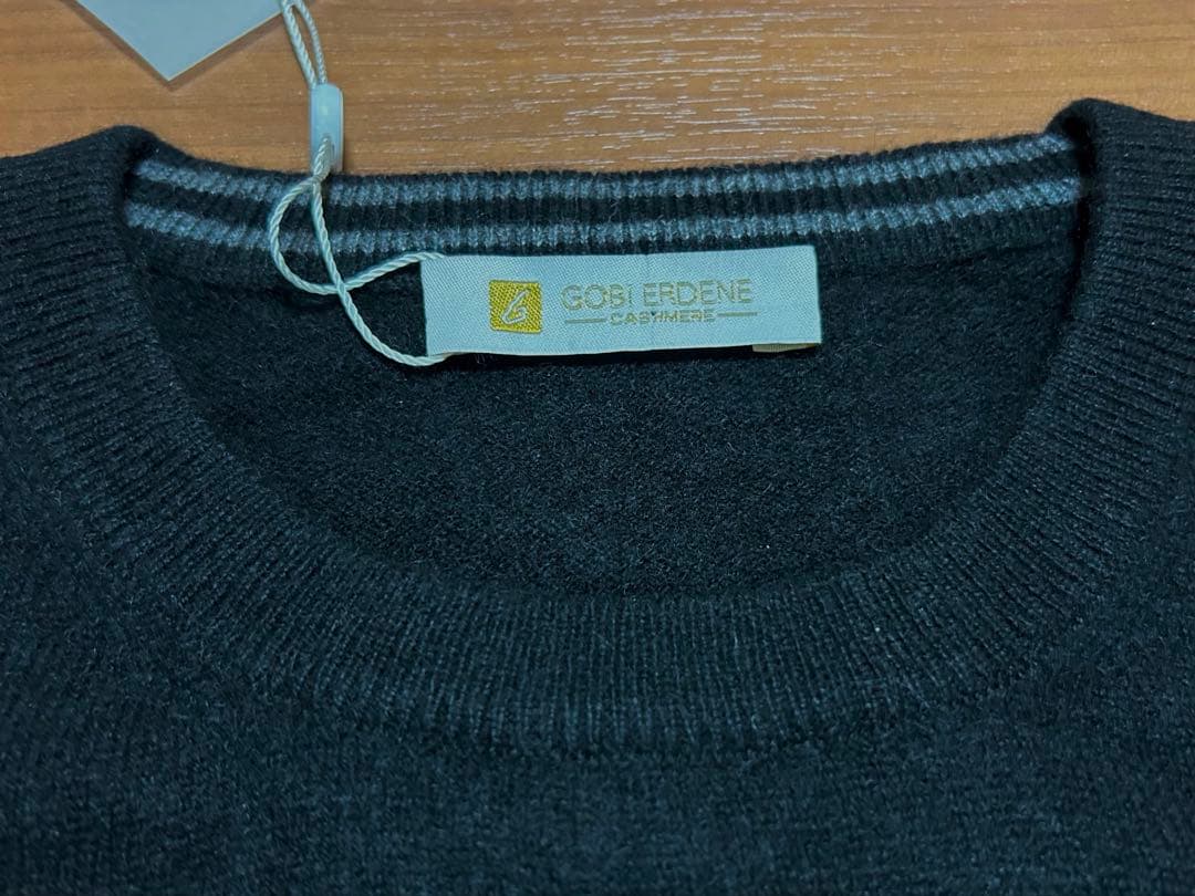 新品未使用 100%カシミアセーター made in MONGOLIA