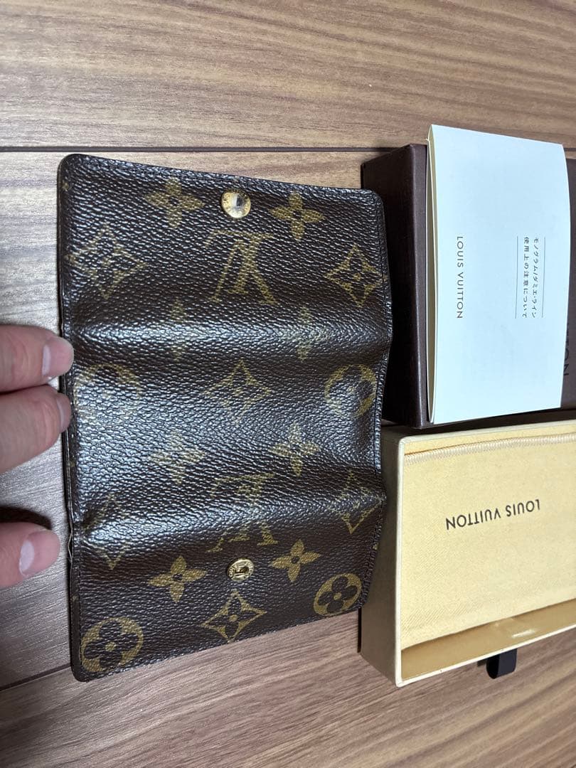 LOUIS VUITTON モノグラムキーケース
