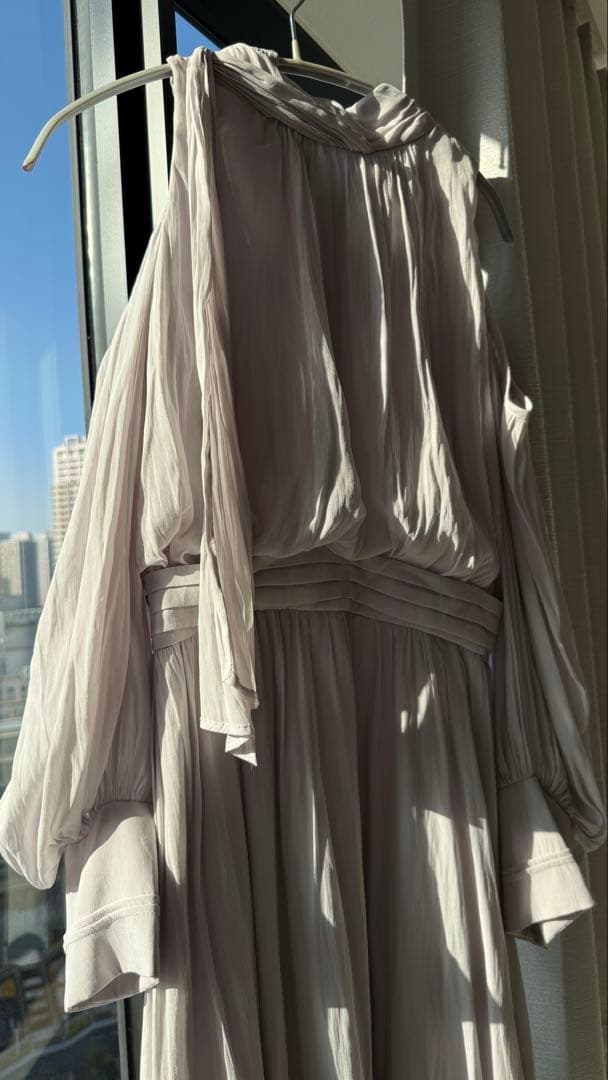 snidelコールドショルダーワンピ