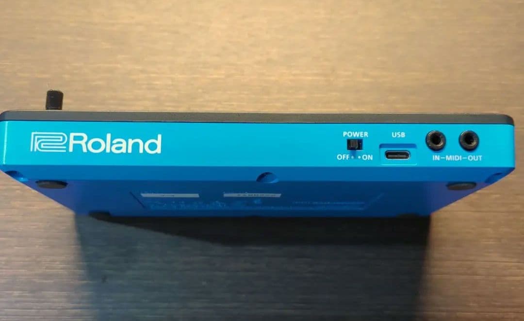 Roland AIRA Compact J-6 コードシンセサイザー