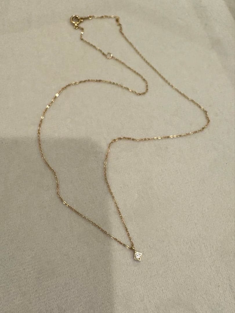 K.uno ケイウノTwinkle 18KイエローゴールドDiaネックレス