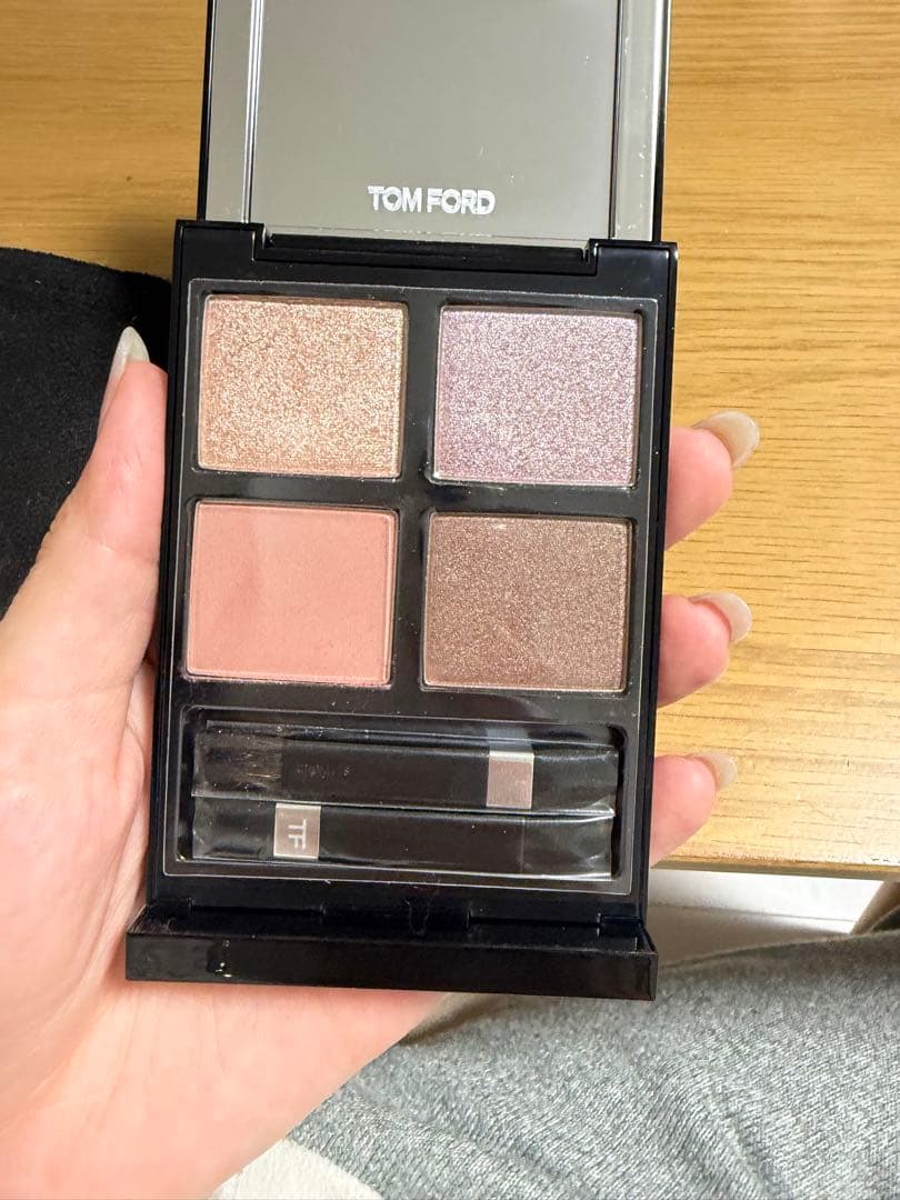 TOM FORD アイカラークォード 27B