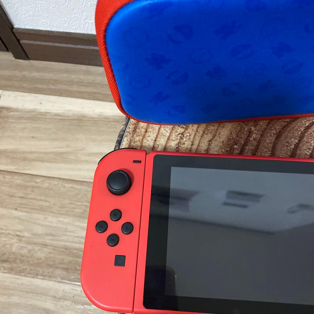 Nintendo Switch ニンテンドースイッチ本体　マリオレッド 箱無し