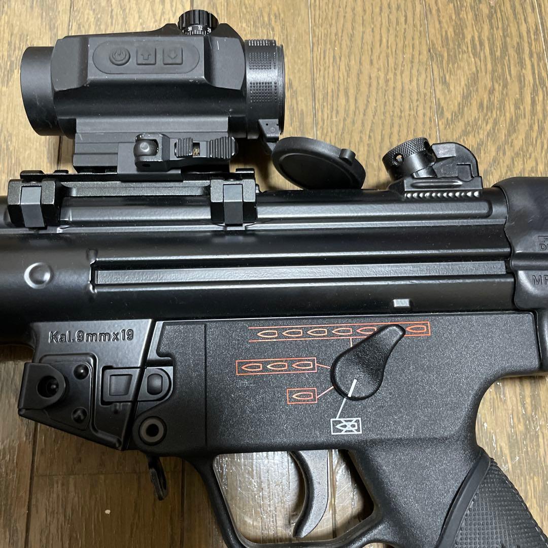 MP5 次世代電動ガン ブラック スコープ付き