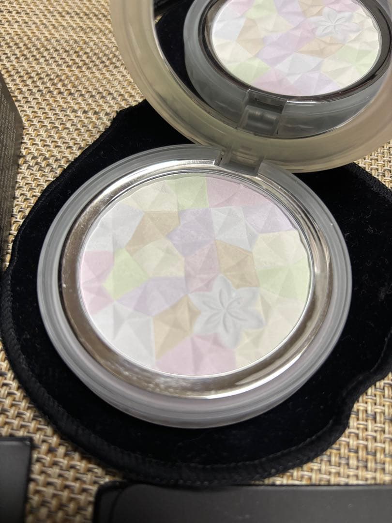 コスメデコルテ　AQ オーラリフレクター