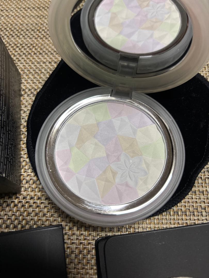 コスメデコルテ　AQ オーラリフレクター