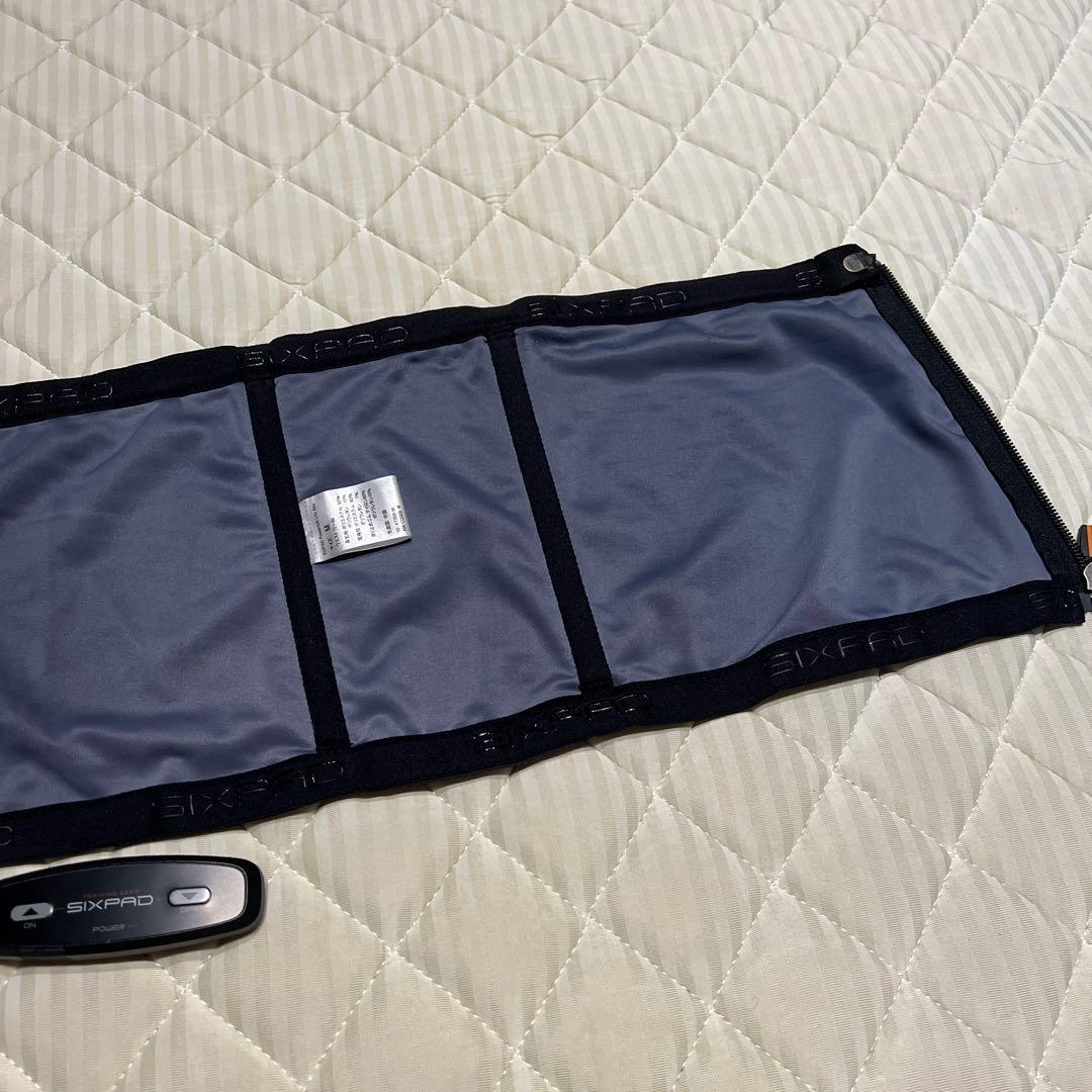 SIXPAD 腰痛ベルト リモコン付き