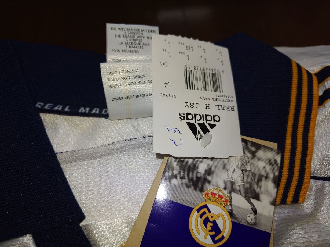 adidasレアル・マドリード98/00ホーム シャツ、パンツセット 未使用品
