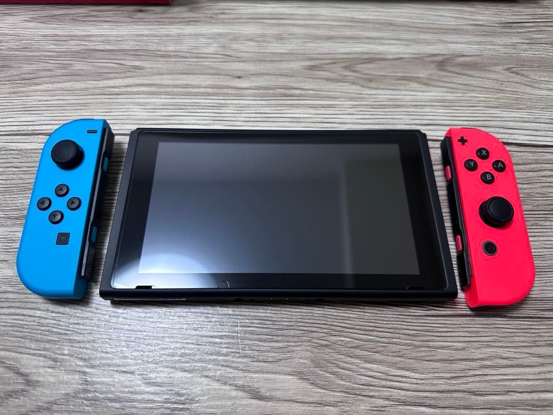 Nintendo Switch 本体 青赤 Joy-Con 画面保護グラス付