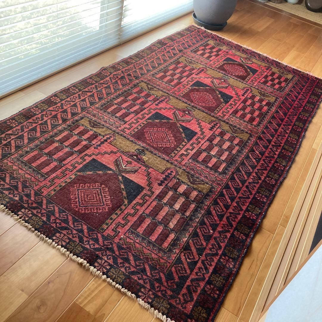 ヴィンテージラグ　トライバルラグ　バルーチ