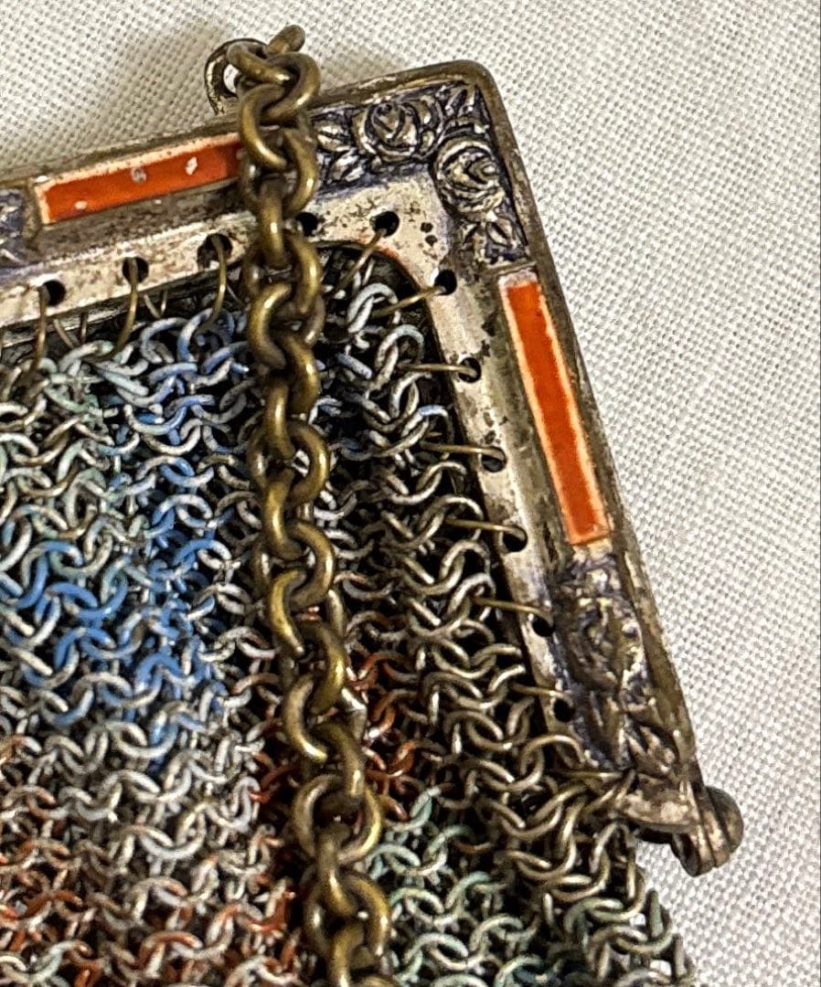 ヨーロッパ製 Antique メタルチェーンメッシュパース エナメル装飾