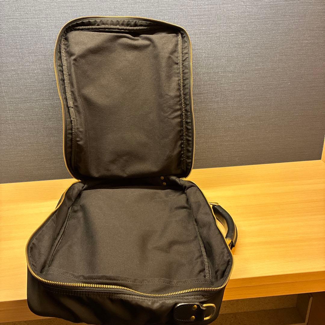 【未使用に近い/定価102,300円】フェリージ 1735/s/DS（保存袋付）