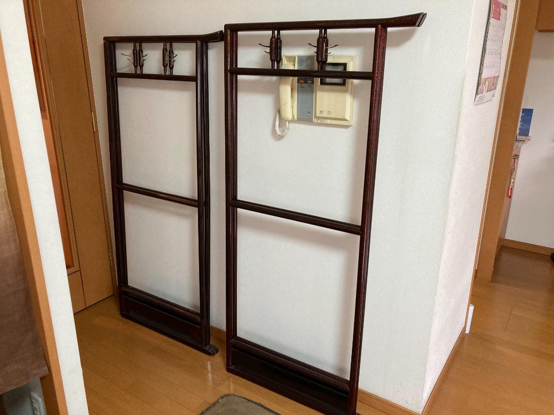 引き取り or 着払い ダークブラウン 木製ハンガーラック