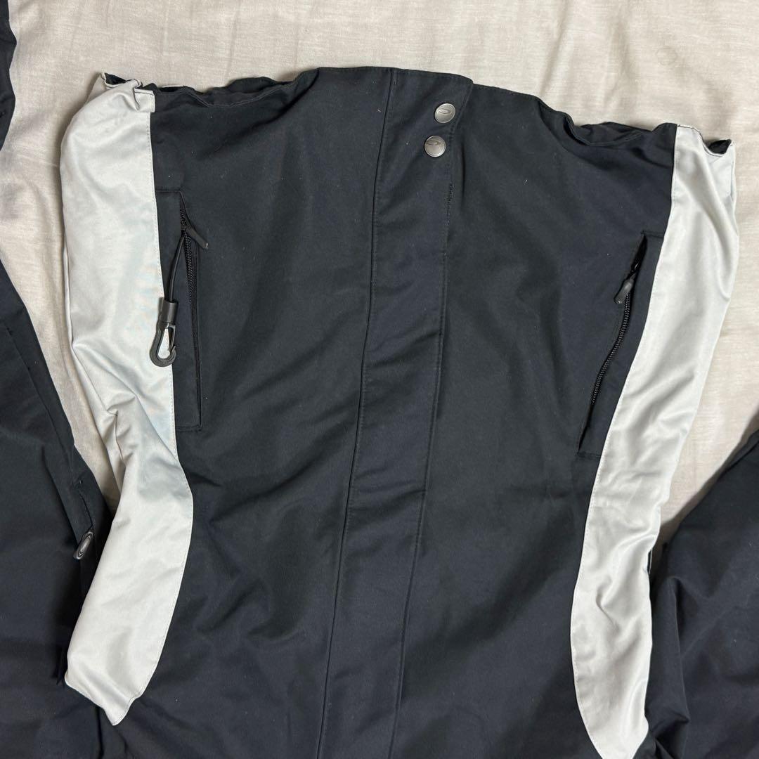 Oakley フード付きジャケット 黒/グレー スキーウェア ジャケット 冬