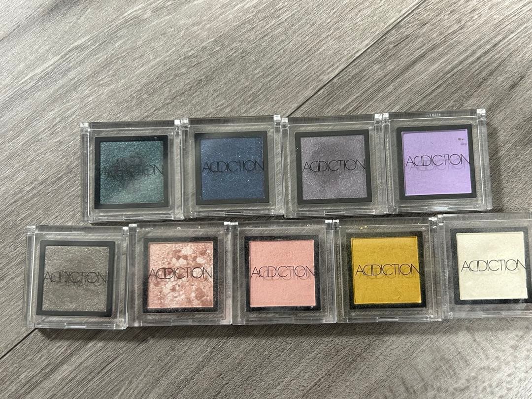 ADDICTIONまとめ売りアイシャドウチークリップマスカラお買い得21点