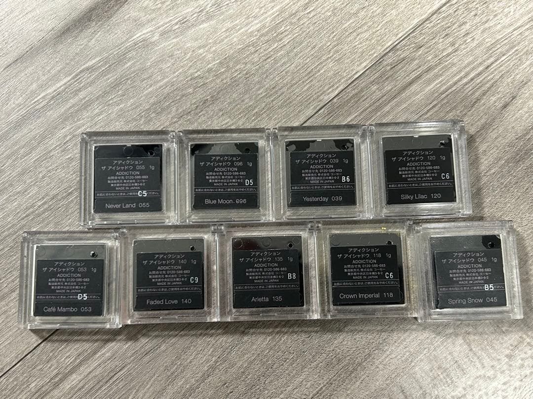 ADDICTIONまとめ売りアイシャドウチークリップマスカラお買い得21点