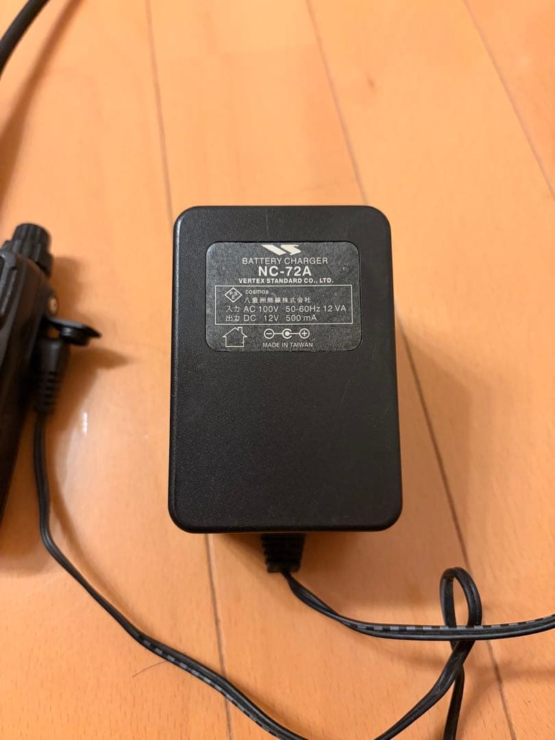トランシーバー YAESU STANDARD VX-6