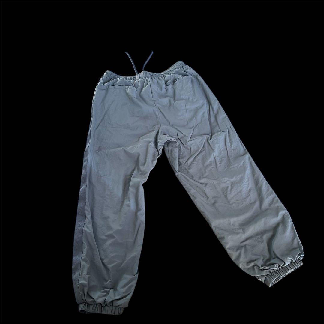 リーボックナイロン　セットアップ　グレーＬサイズ