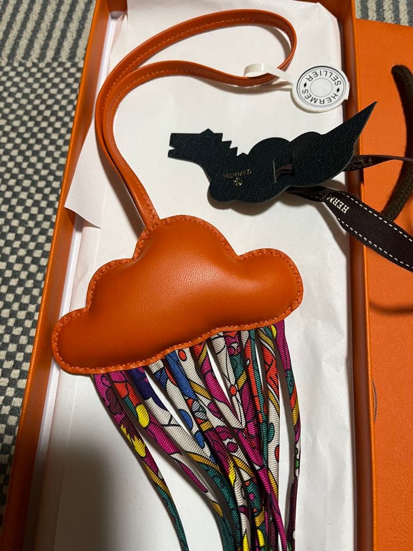 【最終値下】 HERMES 雲デザイン チャーム