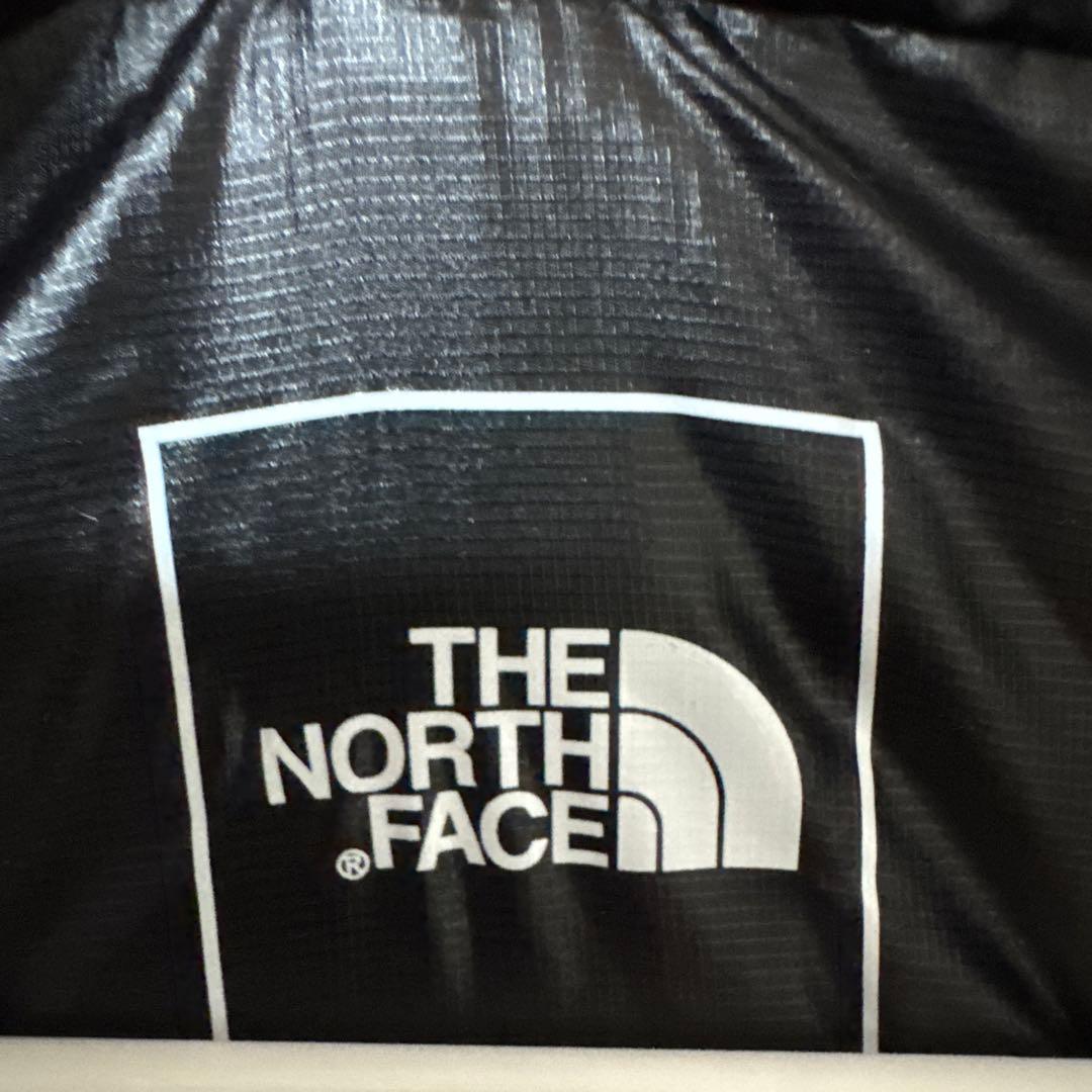THE NORTH FACE ノースフェイス　ブラック　黒ダウンテカテカ　メンズ