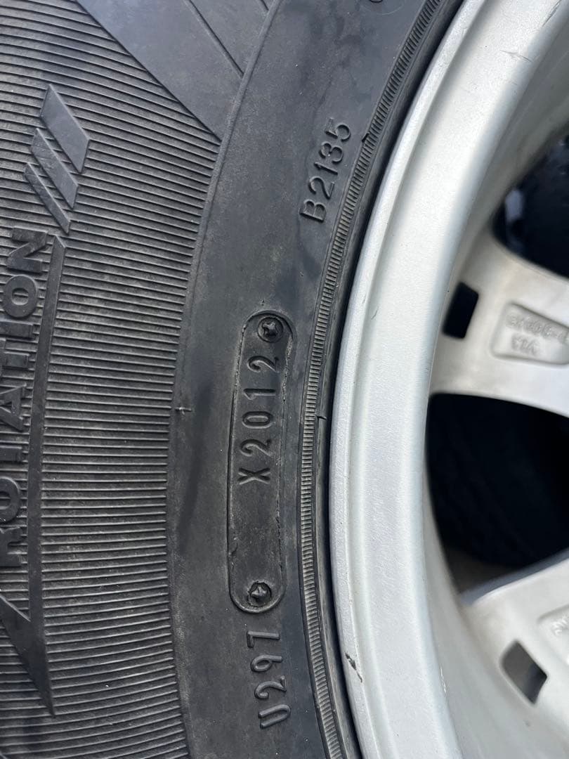 275/65R17 キーラ、スタッドレス　プラド150に使用 引き取り限定