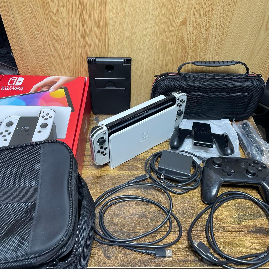 Nintendo Switch （有機ELモデル） ホワイト　おまけ付き