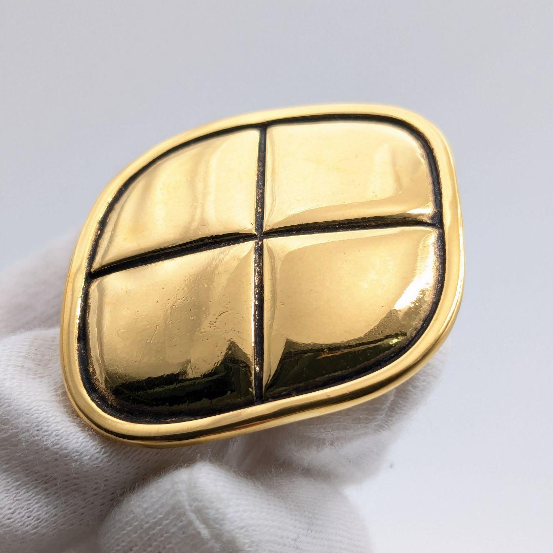 シャネル CHANEL マトラッセ ヴィンテージ ひし形 ブローチ