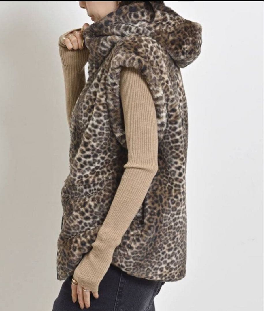 【ORDINARY JOY】Leopard Fur gilet
