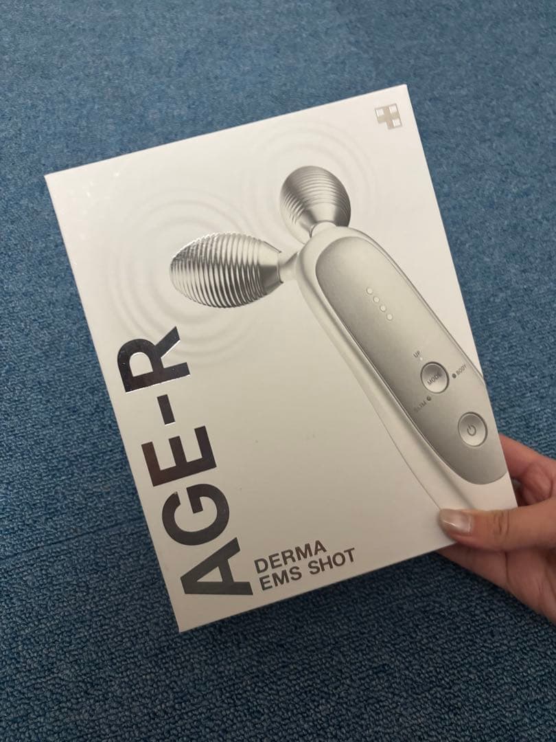 メディキューブ　AGE-R EMSダーマショット小顔美顔器 MEDICIBE