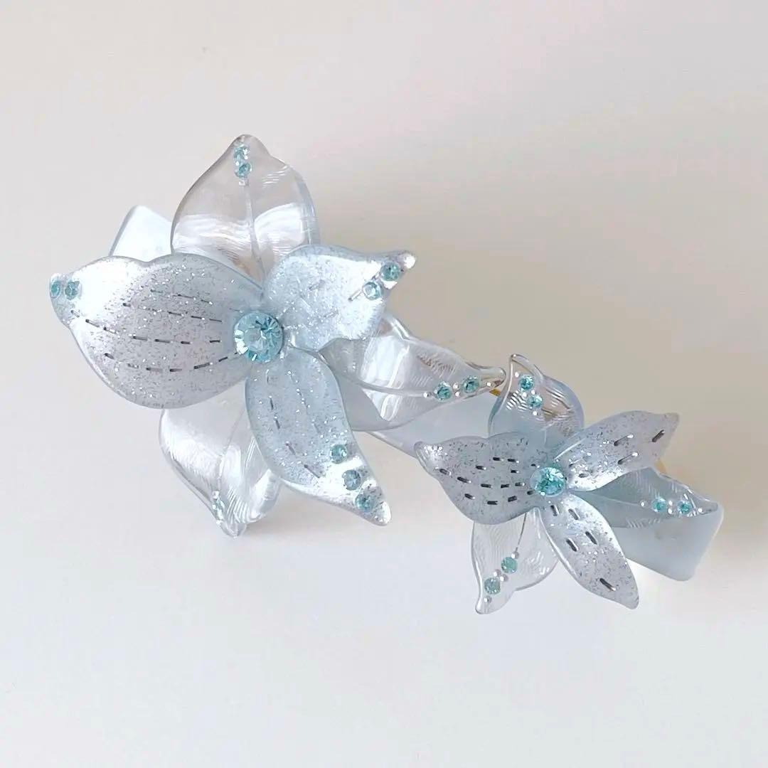 【状態良好】アレクサンドルドゥパリ バレッタ お花モチーフ 水色