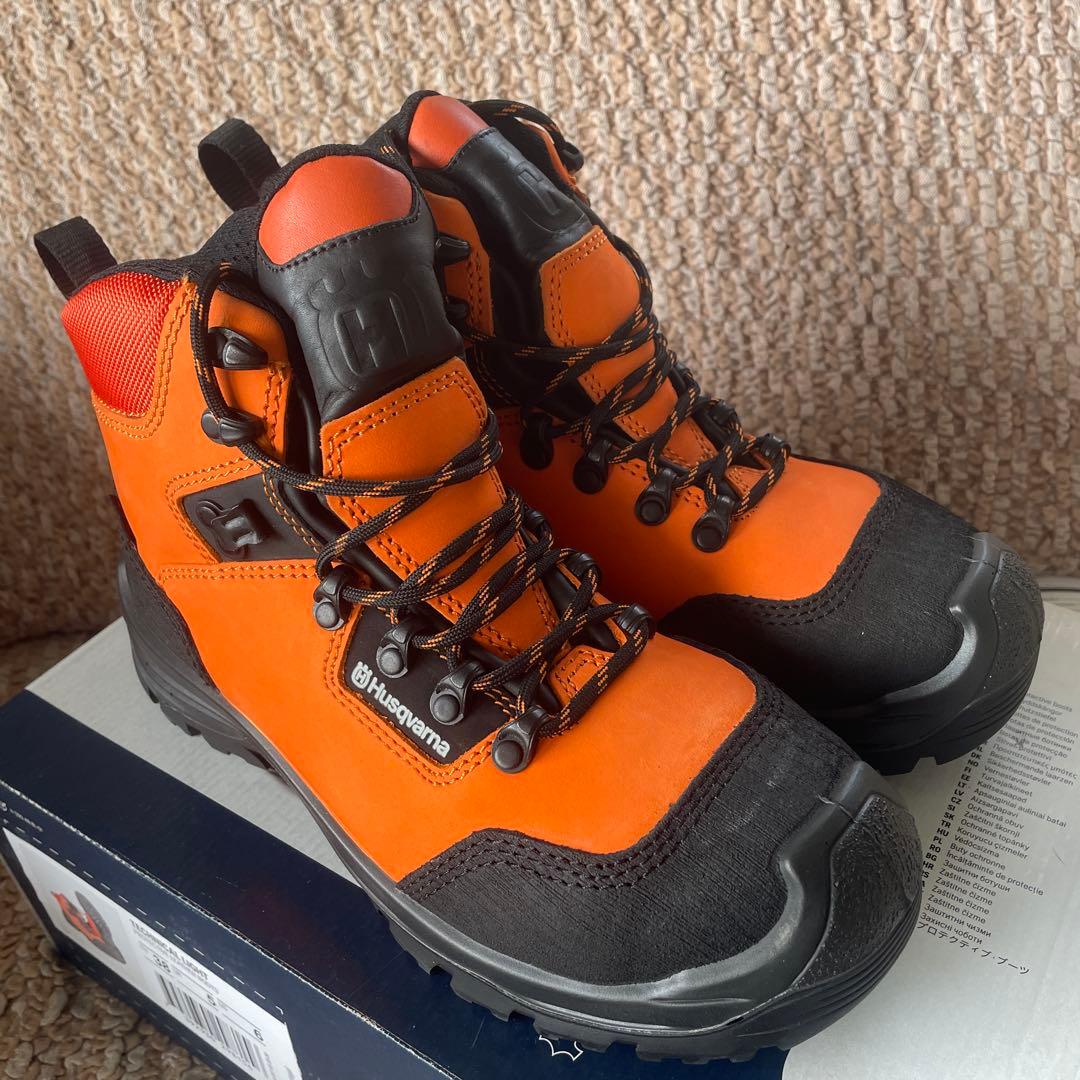 [未使用品] ハスクバーナ・ゼノア ガーデンブーツテクニカル サイズ38