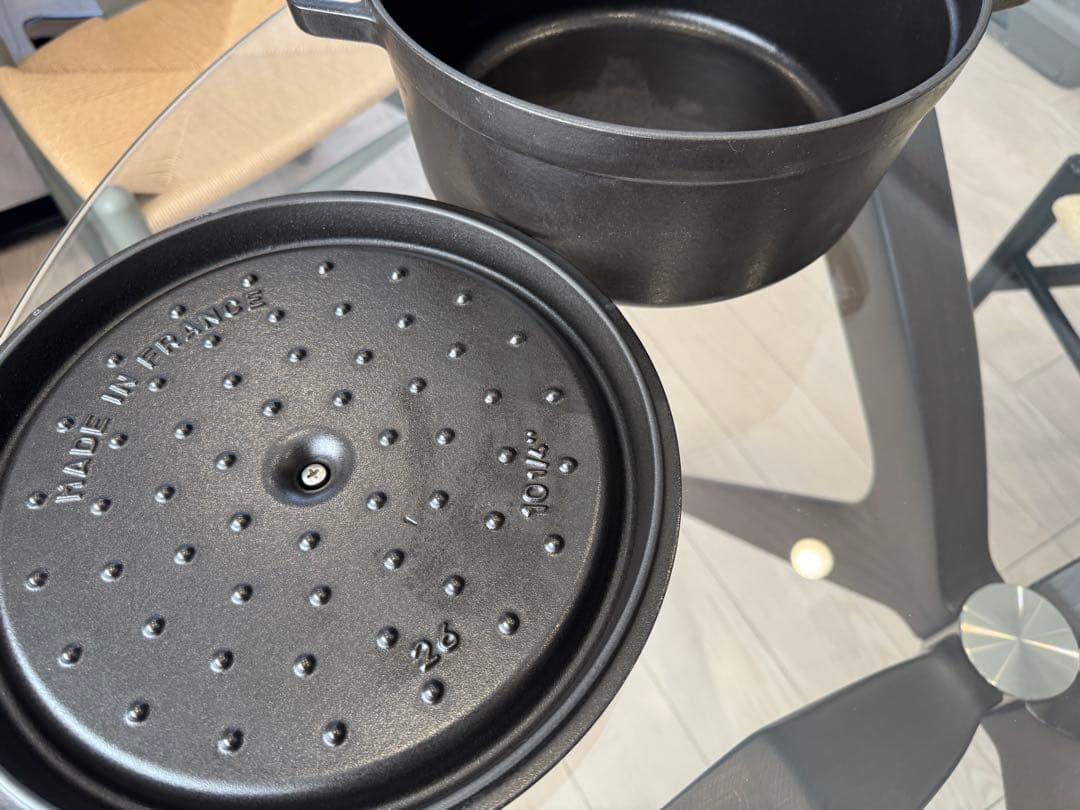 STAUB ストウブ鍋　26 黒