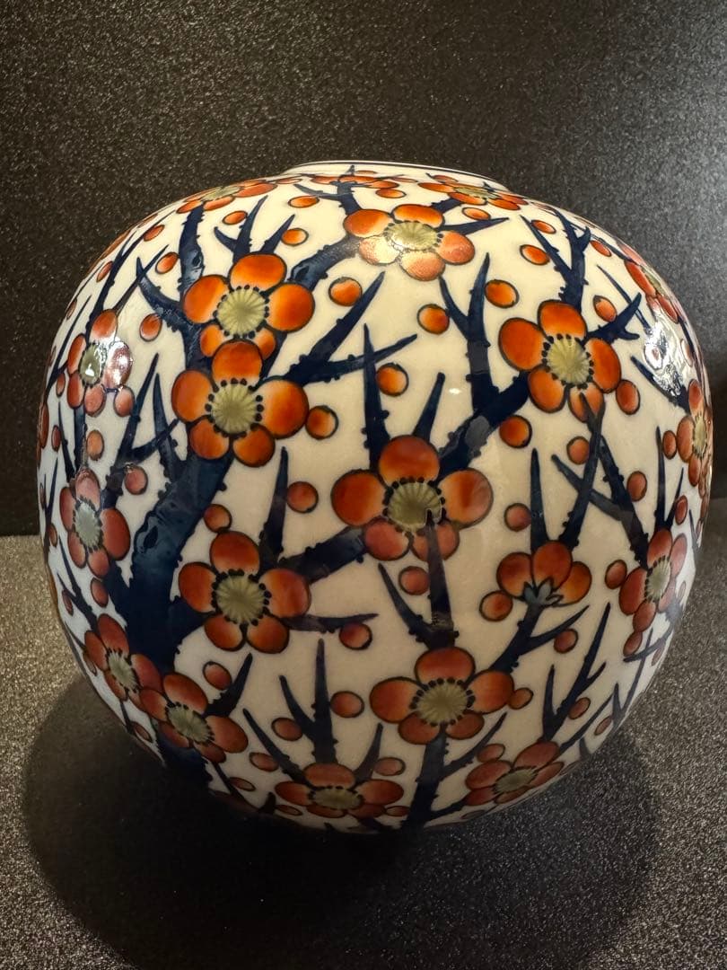 M*o様 藤井勝雲　藤井勝雲窯　伝統工芸美術　染錦紅梅文　有田焼　 壺　壷　花器