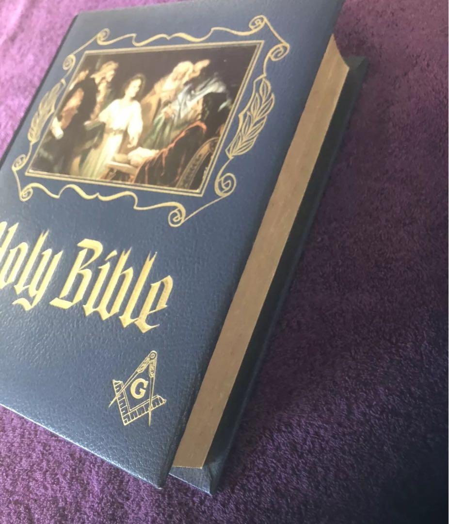 フリーメイソン 聖書　バイブル　秘密結社