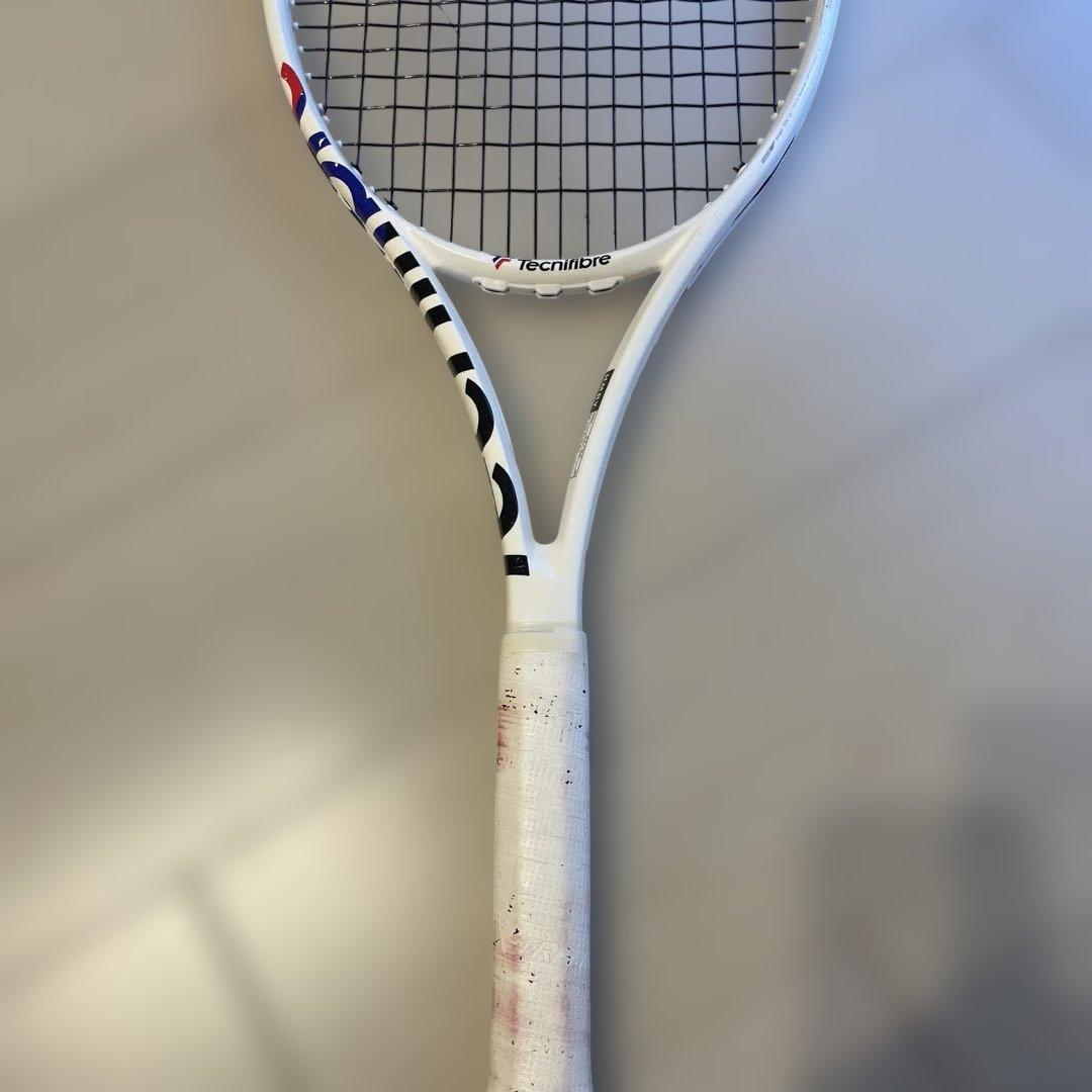 ジョニー　2本　Tecnifibre TFight 300 2023年発売