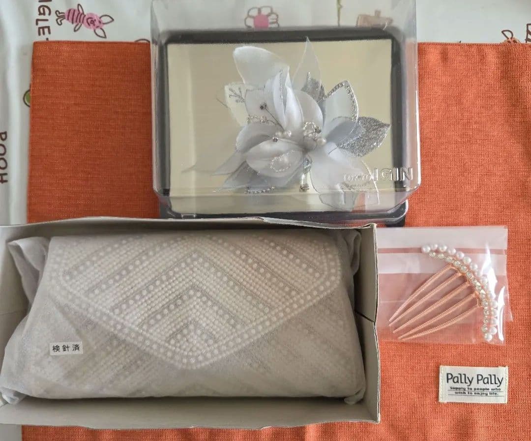 東京イギン　パール装飾 クラッチバッグ　コサージュ　髪飾り