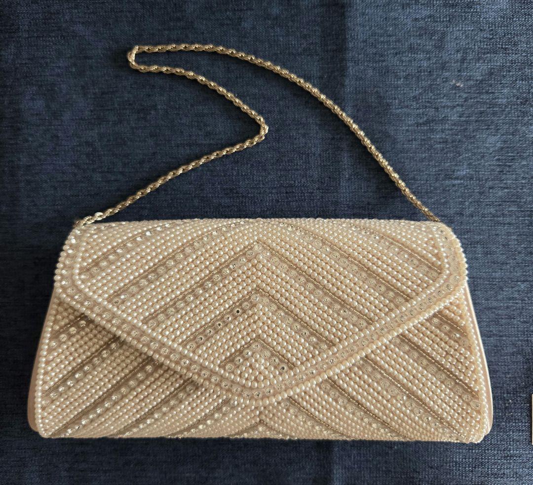 東京イギン　パール装飾 クラッチバッグ　コサージュ　髪飾り