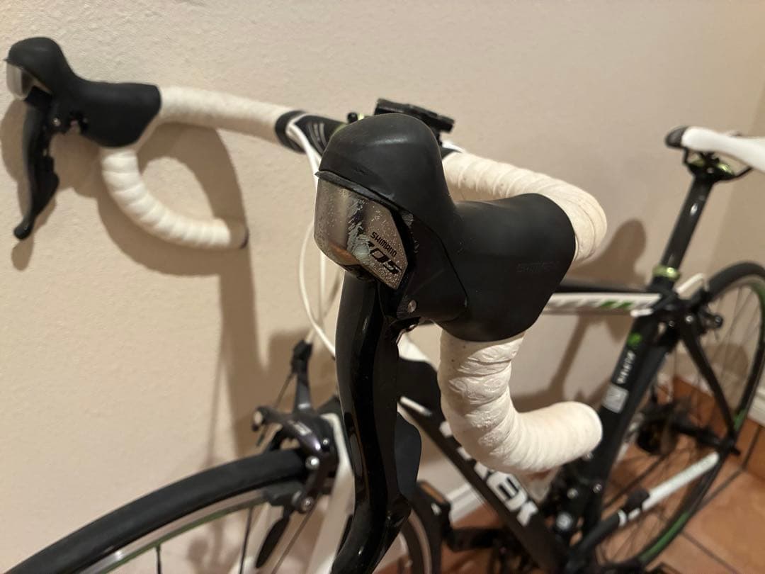 Trek ロードバイク DOMANE2.3