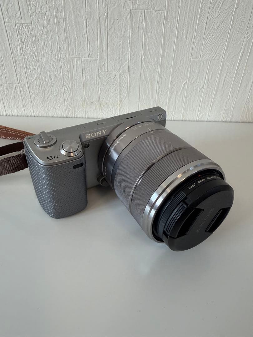 美品！Sony NEX-5Ｎ　デジタル一眼レフカメラとレンズセット（おまけ有り）