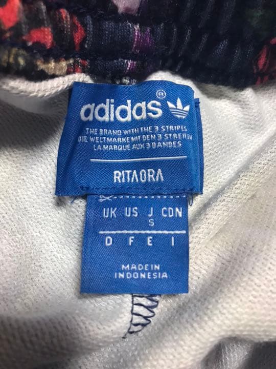 adidas セットアップ