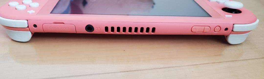 Nintendo Switch Lite、ケース、アダプター、どうぶつの森ソフト