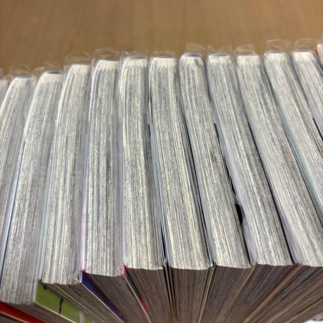 美品（ビニールカバー一部使用）帯付き　ブルーロック　1〜27巻